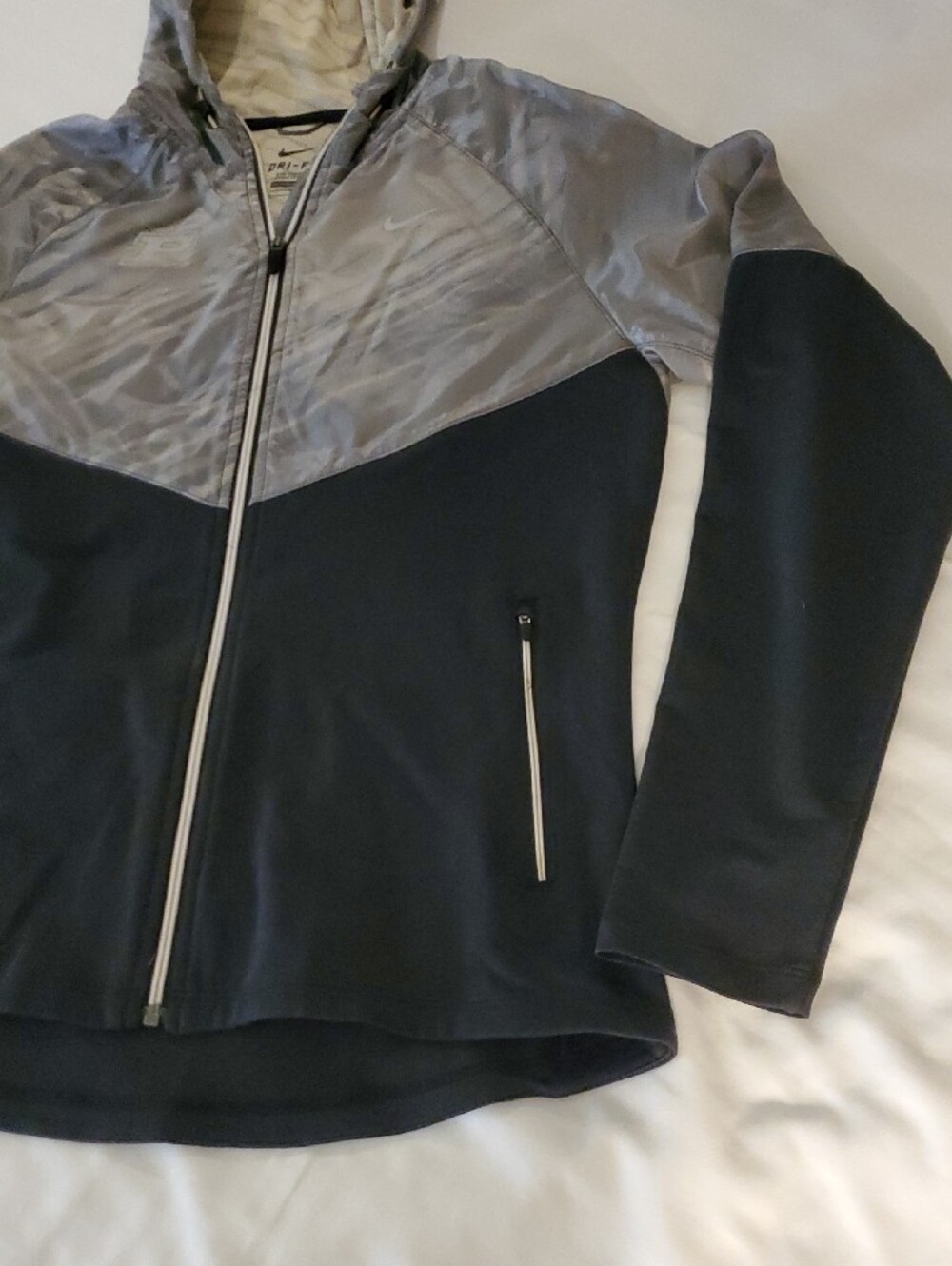 Nike Jacket Size L - Picture 4 of 9